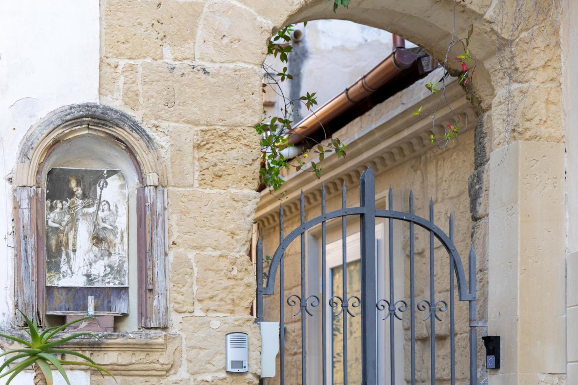 Fjore Di Lecce, & Caffe Lecce